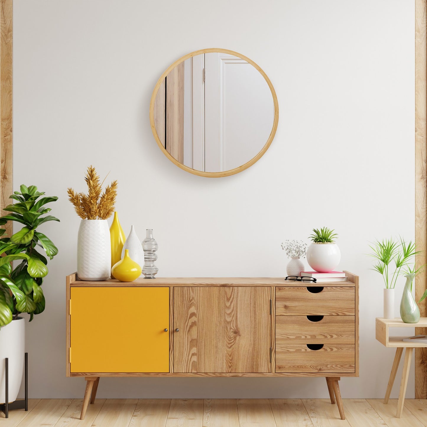 Round Bamboo Wall Mirror 61 cm