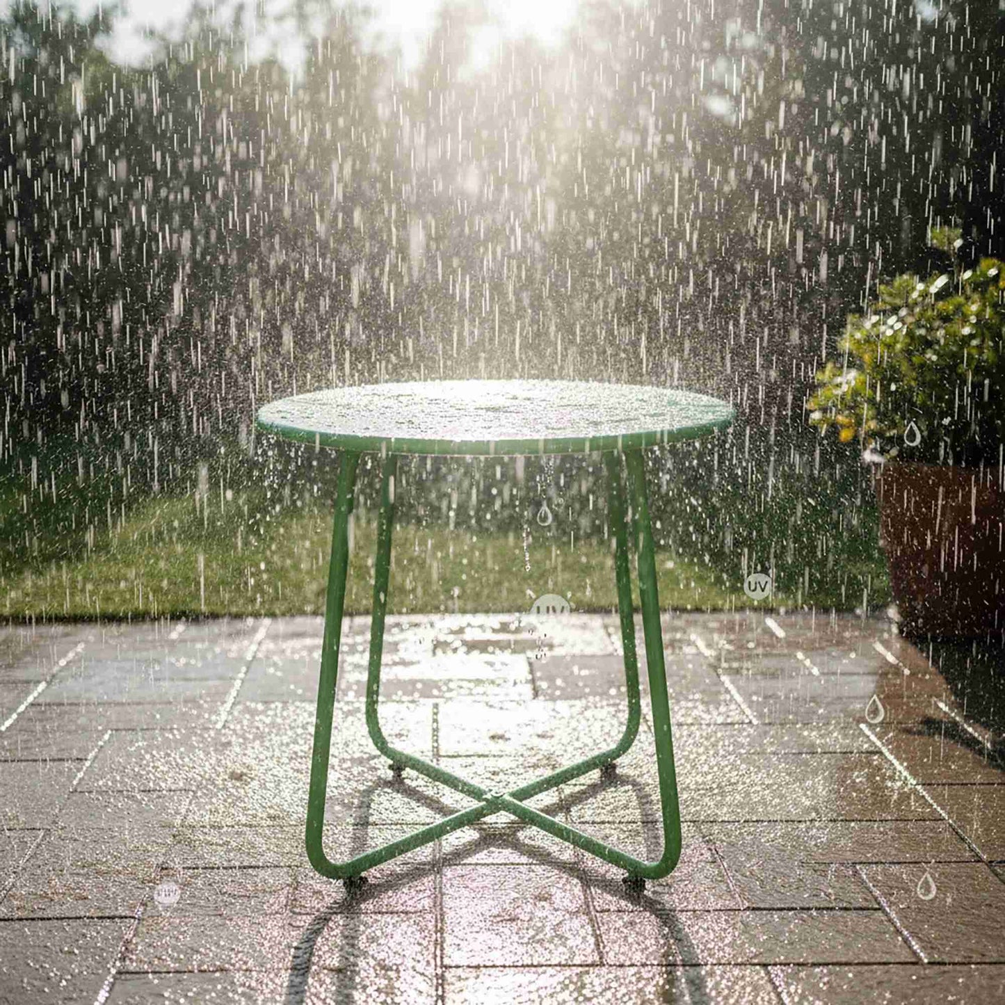 Round Metal Table – Indoor/Outdoor Use
