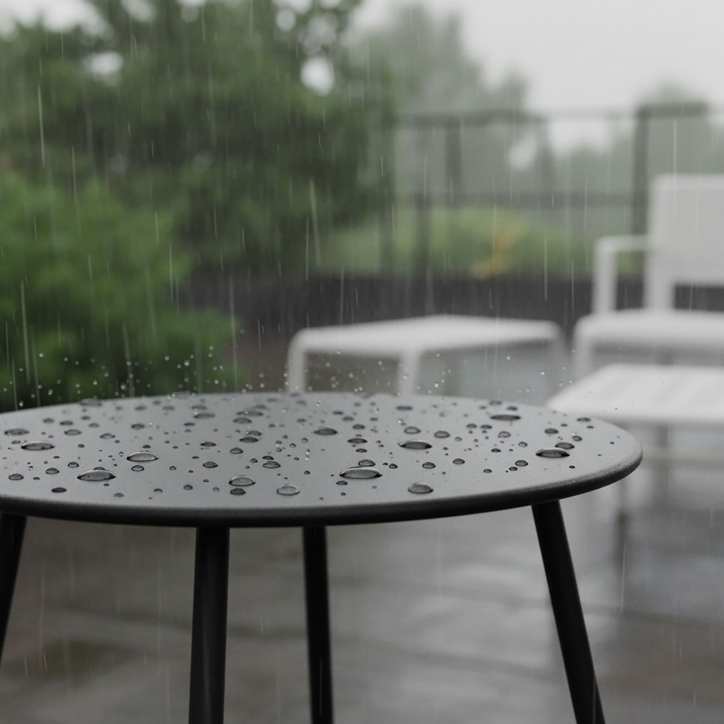 Round Metal Table – Indoor/Outdoor Use, Weatherproof