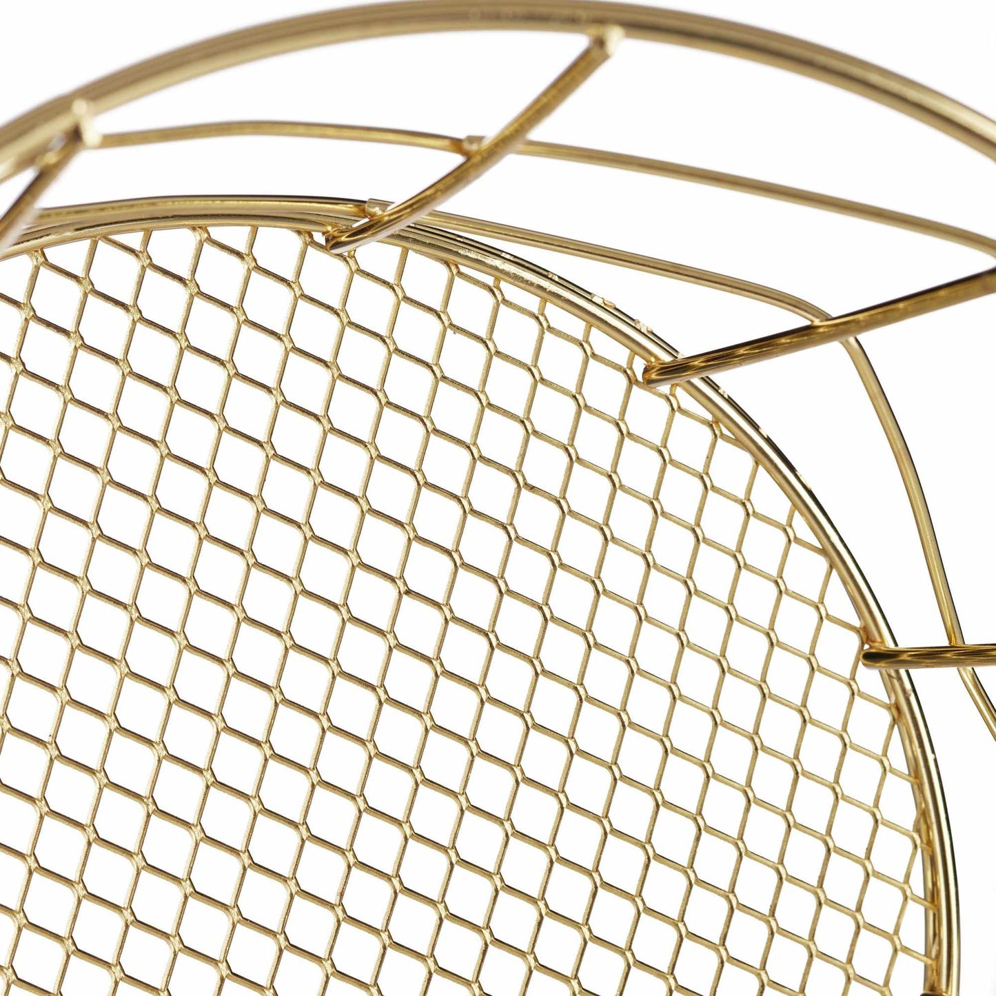 Round basket made of metal wire