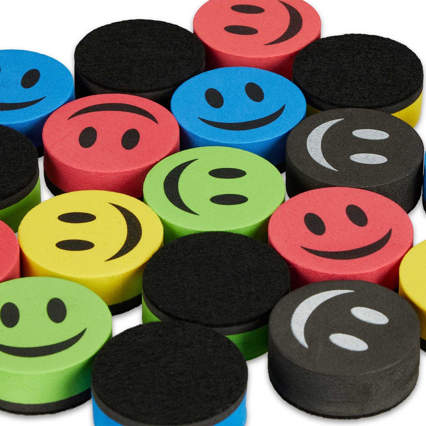 Round whiteboard sponge in a set of 20