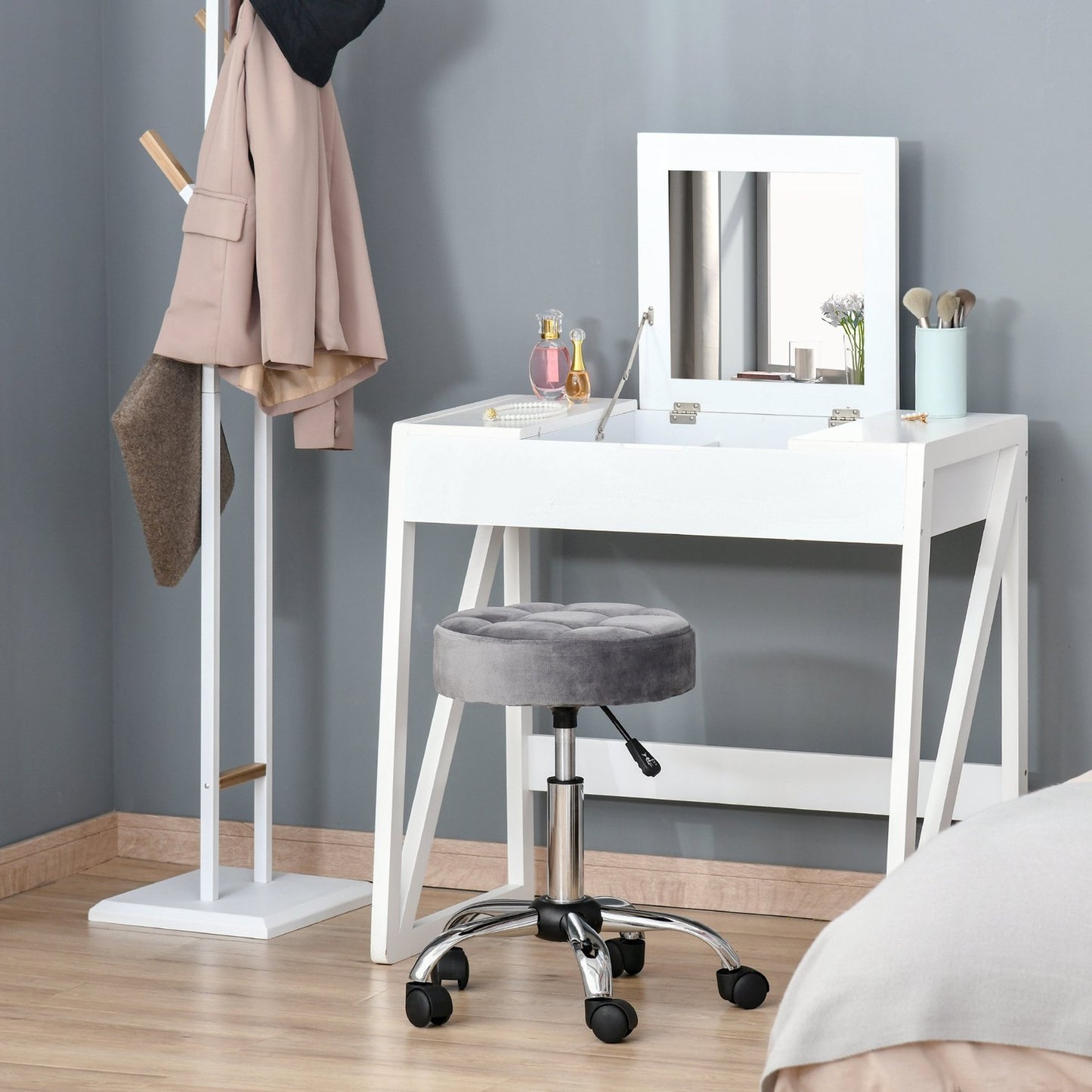 Lounge chair Rolling Stool, Velvet Touch, Adjustable height, Grey
