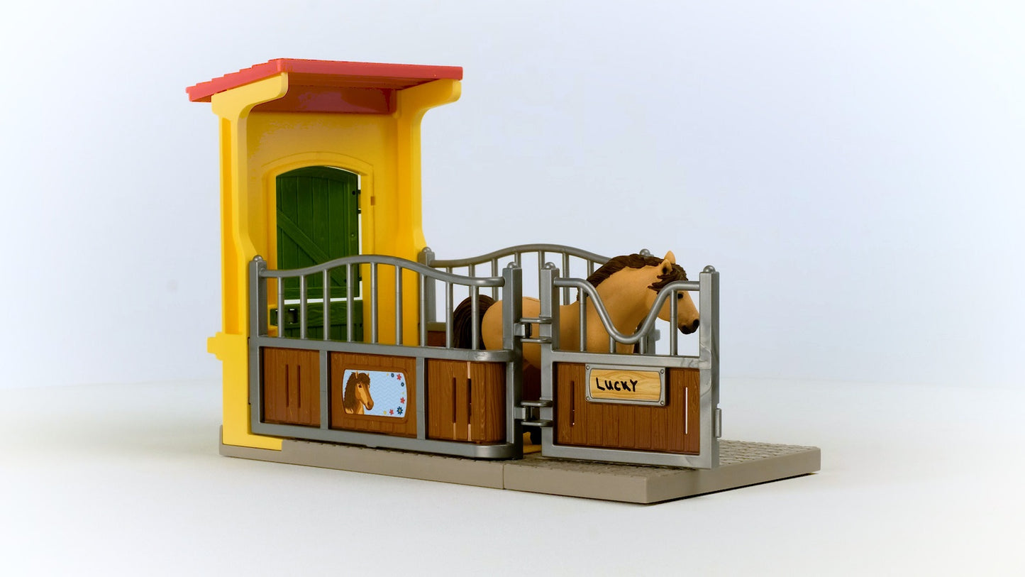 Schleich Farm World Playset Pony Box With Iceland Pony Stallion