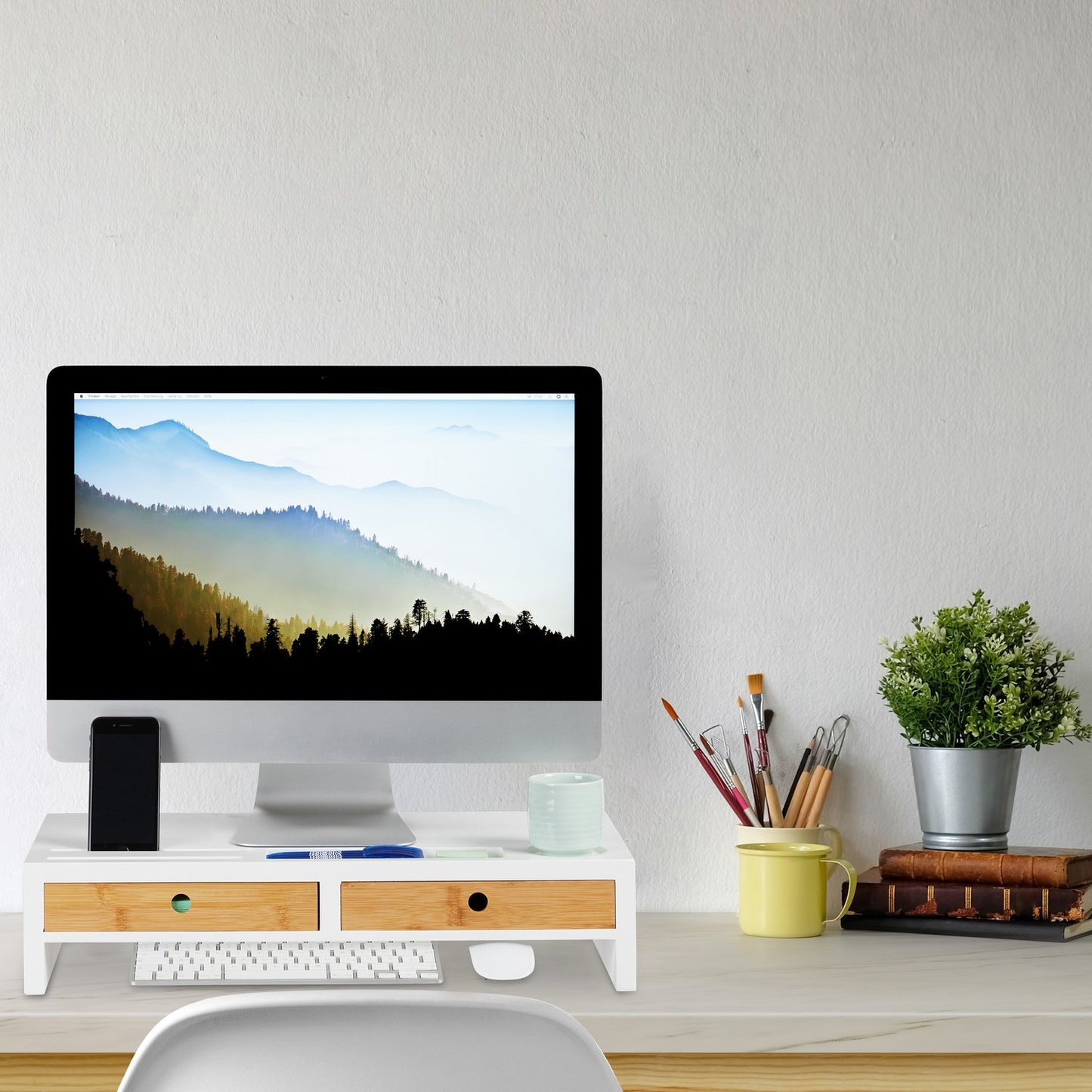 Screen stand with storage
