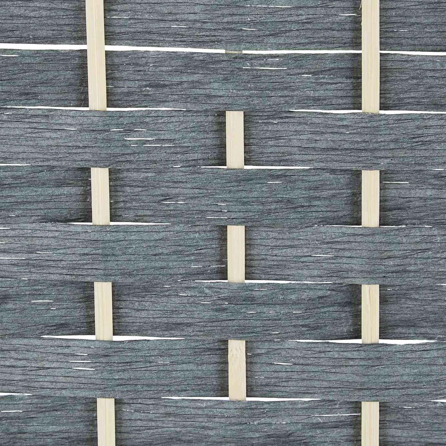 Screen wall with 4 panels