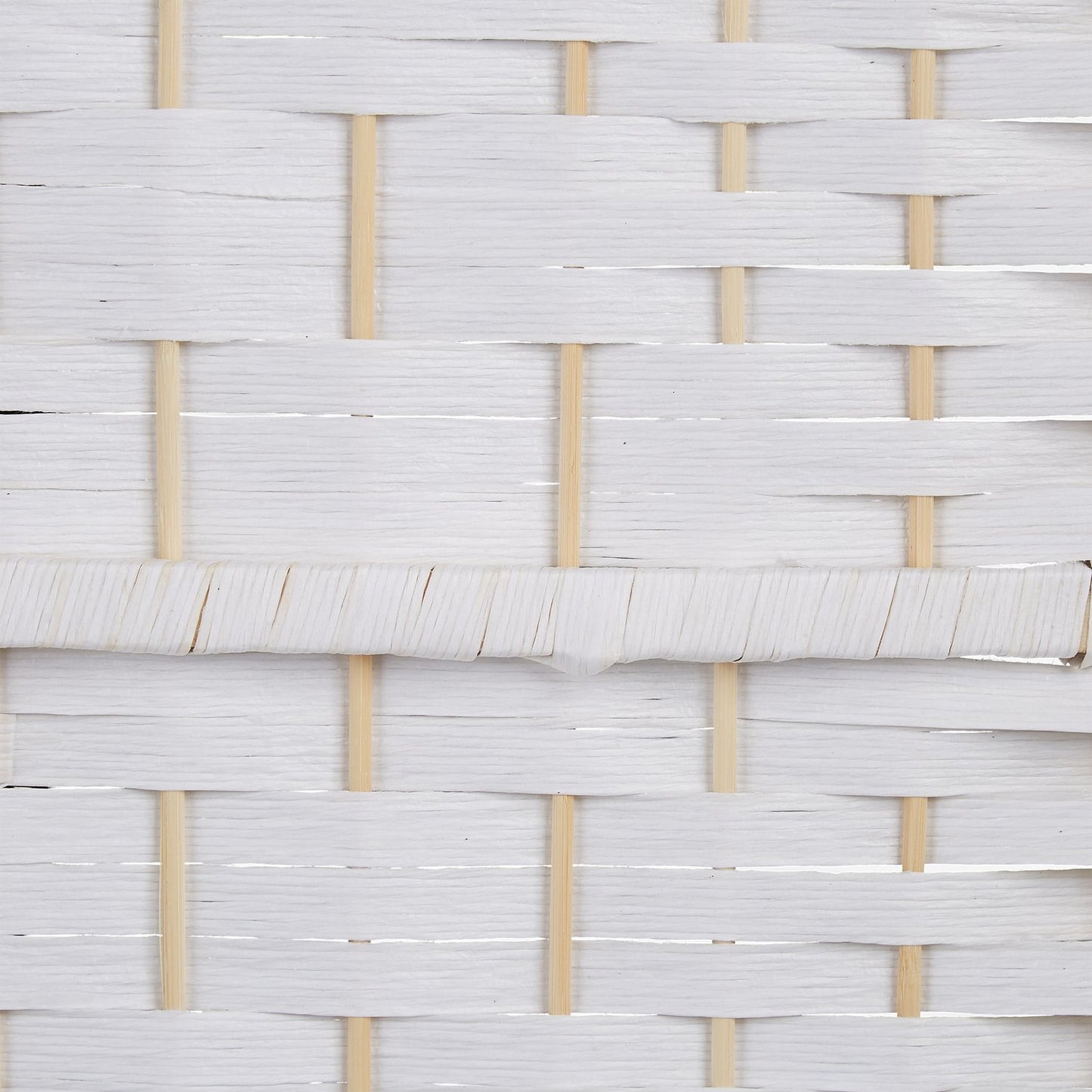 Screen wall with 4 panels