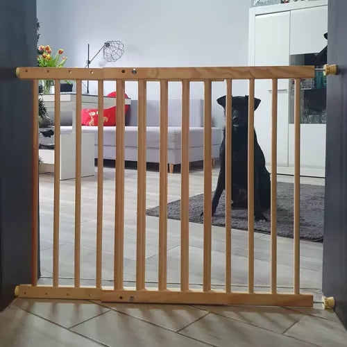 Security gate for doors 67-115 cm