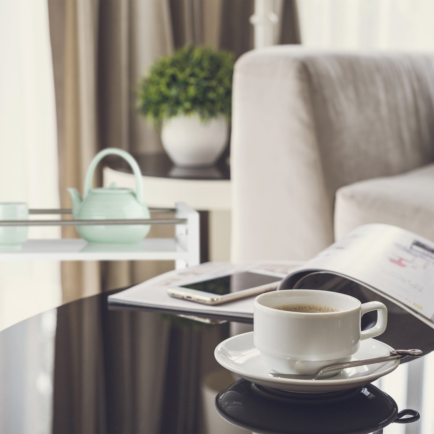 Serving trolley with 3 levels