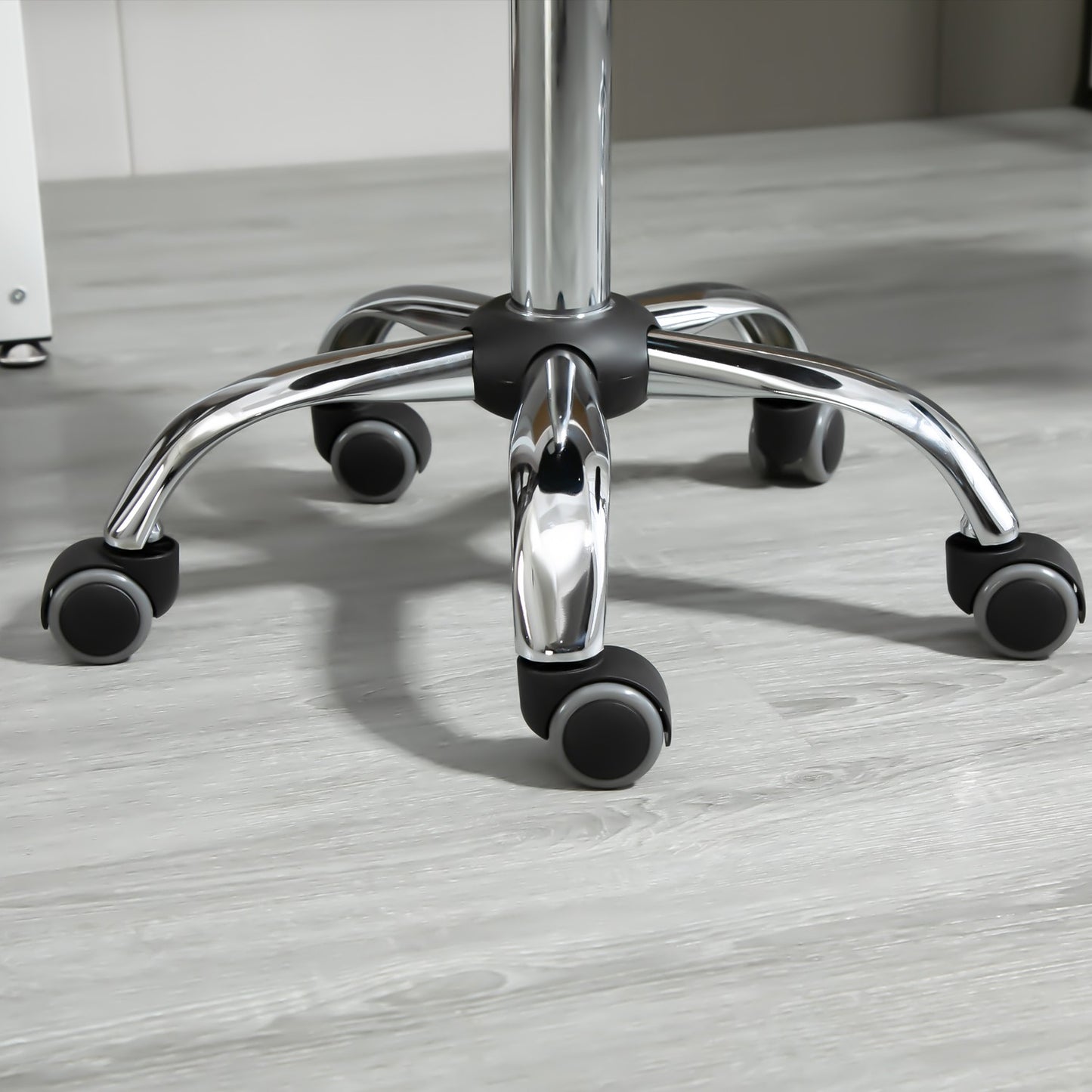 Height-adjustable swivel lounge stools in black artificial leather, set of 2