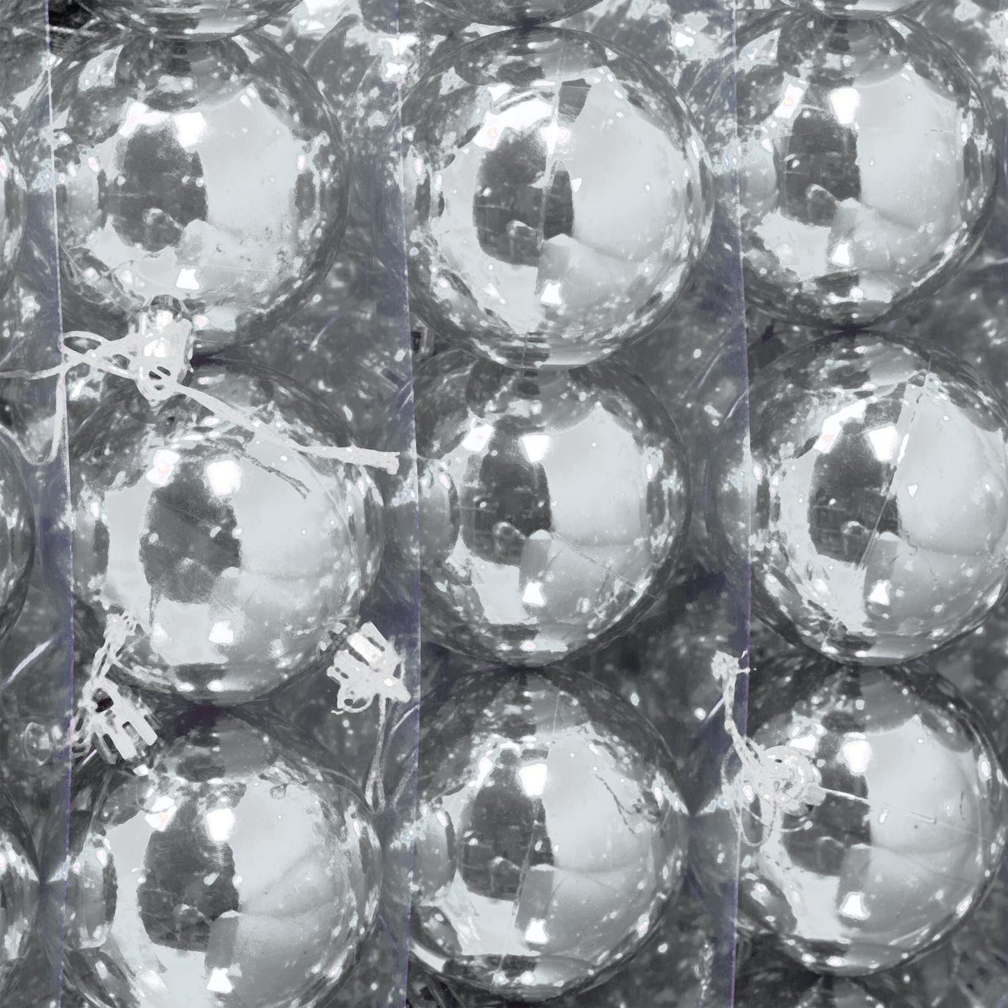 Set of 100 Shiny Christmas Tree Baubles