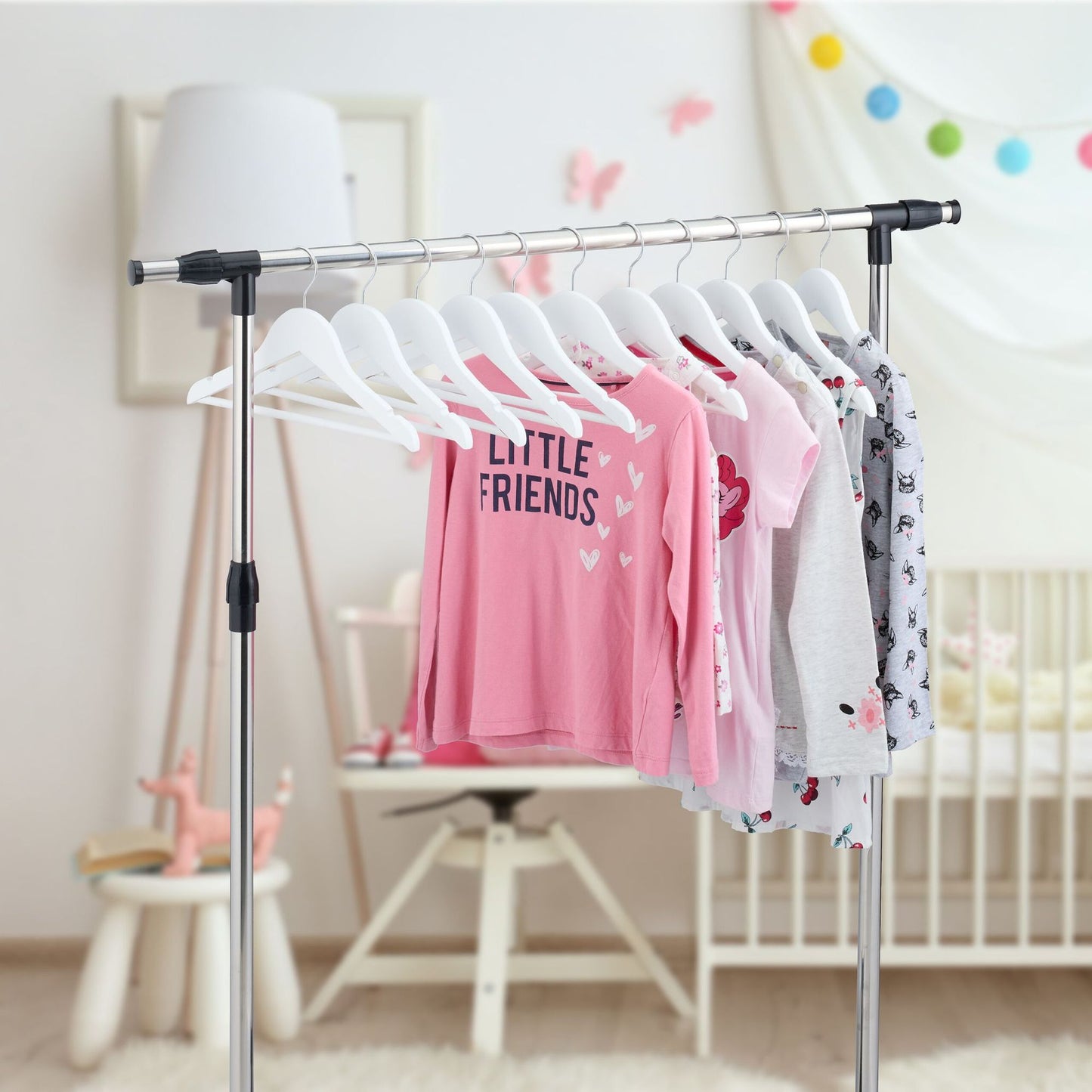 Set of 20 wooden clothes hangers for children