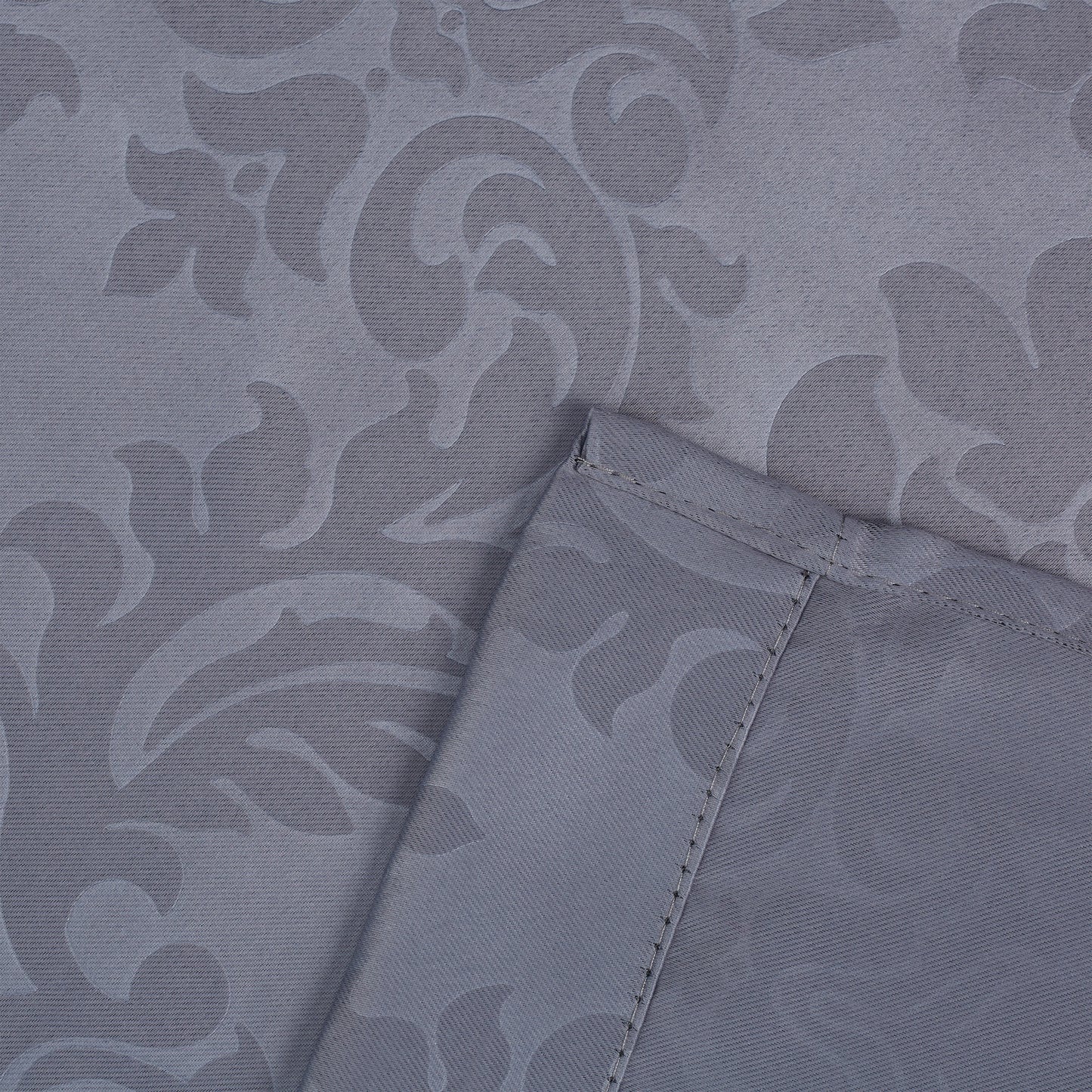 Set of 2 Grey Curtains with Pattern