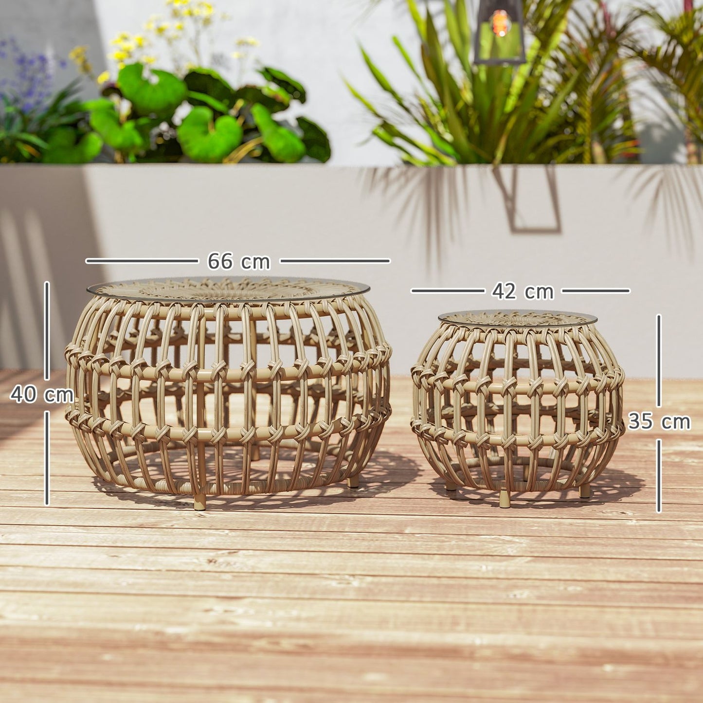 Garden table in polyrattan, round, weatherproof