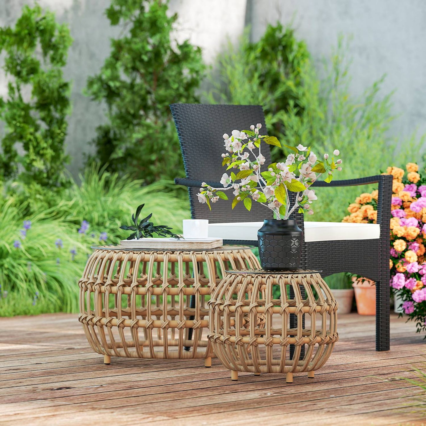 Garden table in polyrattan, round, weatherproof