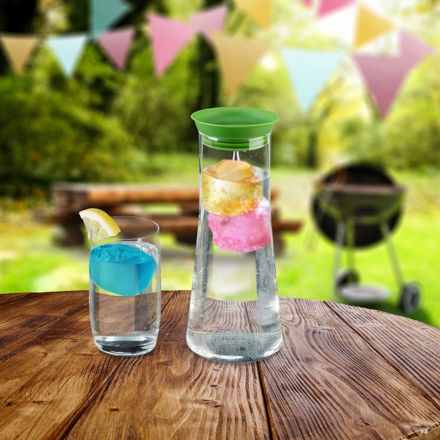 Set of 36 reusable ice cubes