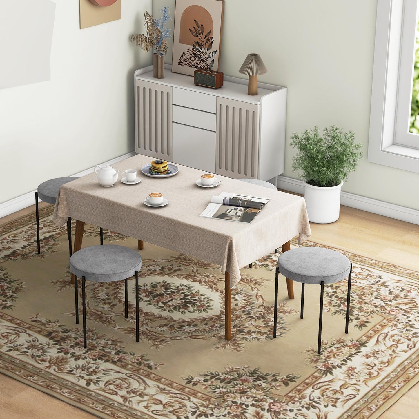 4 stackable dining chairs in velvet look with padded seat