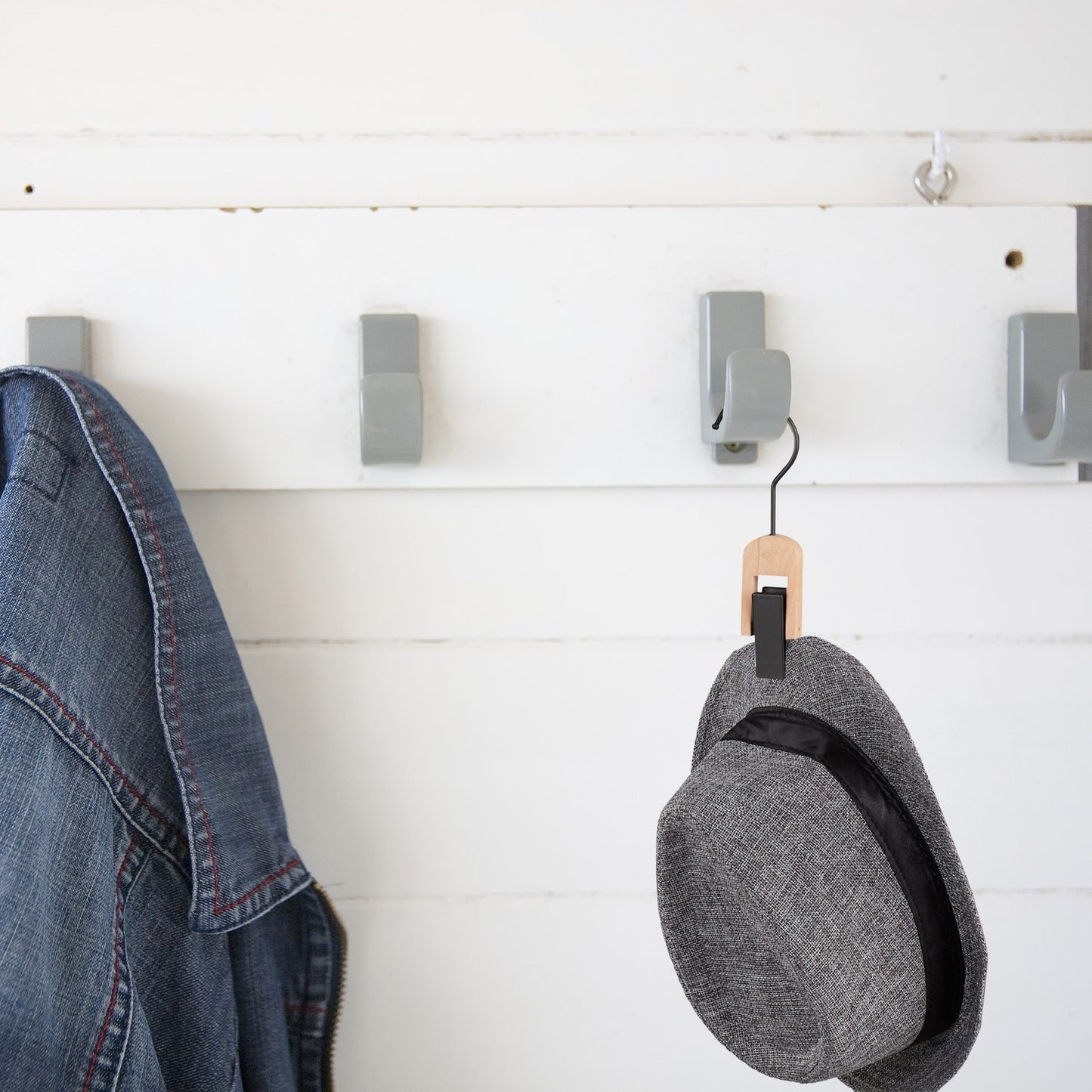 Set of 5 Laundry Hooks Black