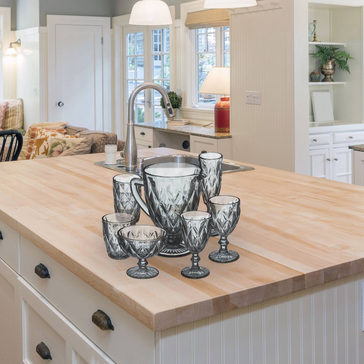 Set of 7 gray glasses