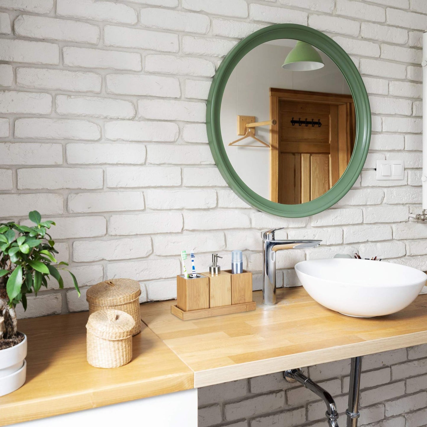 Set of bathroom accessories in bamboo