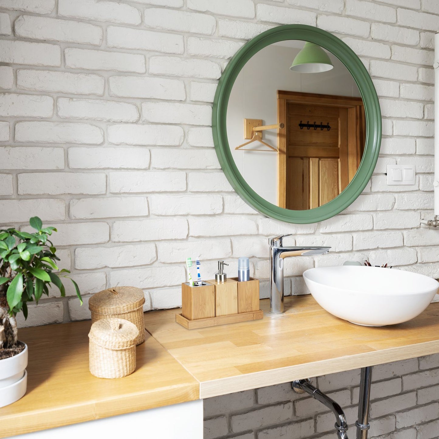 Set of bathroom accessories in bamboo