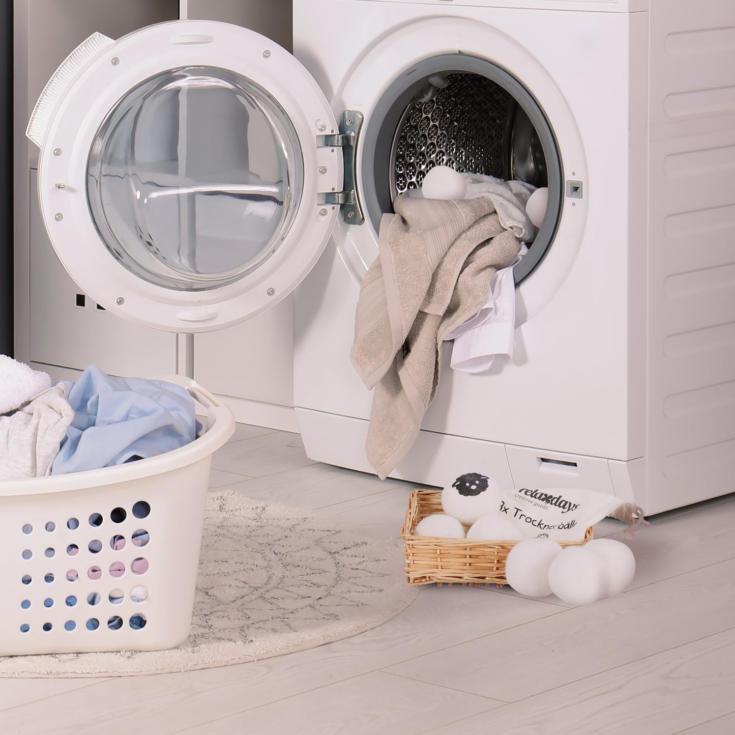 Sheep wool drying balls set of 8