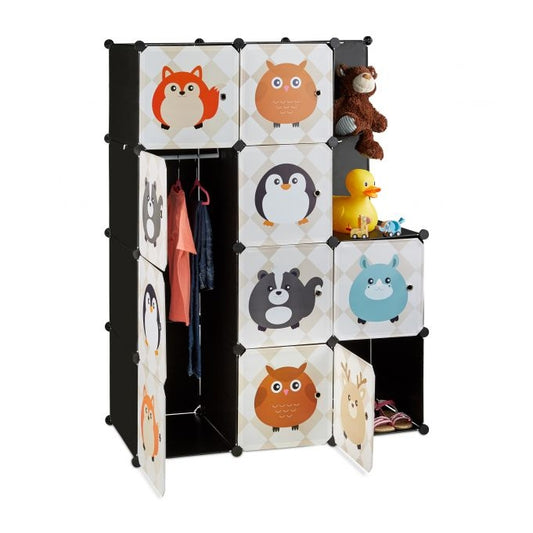 Shelf for the children's room with animal motifs