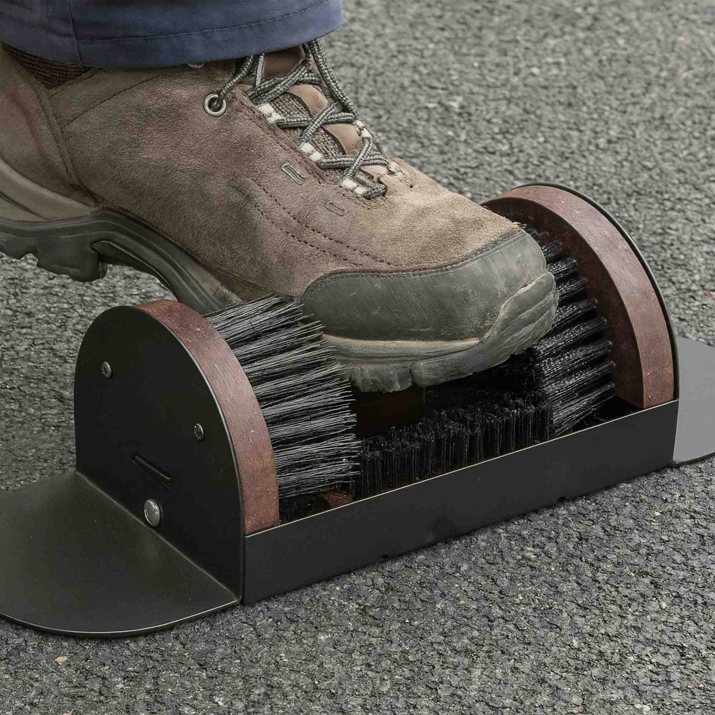 Shoe Scraper with Surround Brushes for Outdoor Cleaning