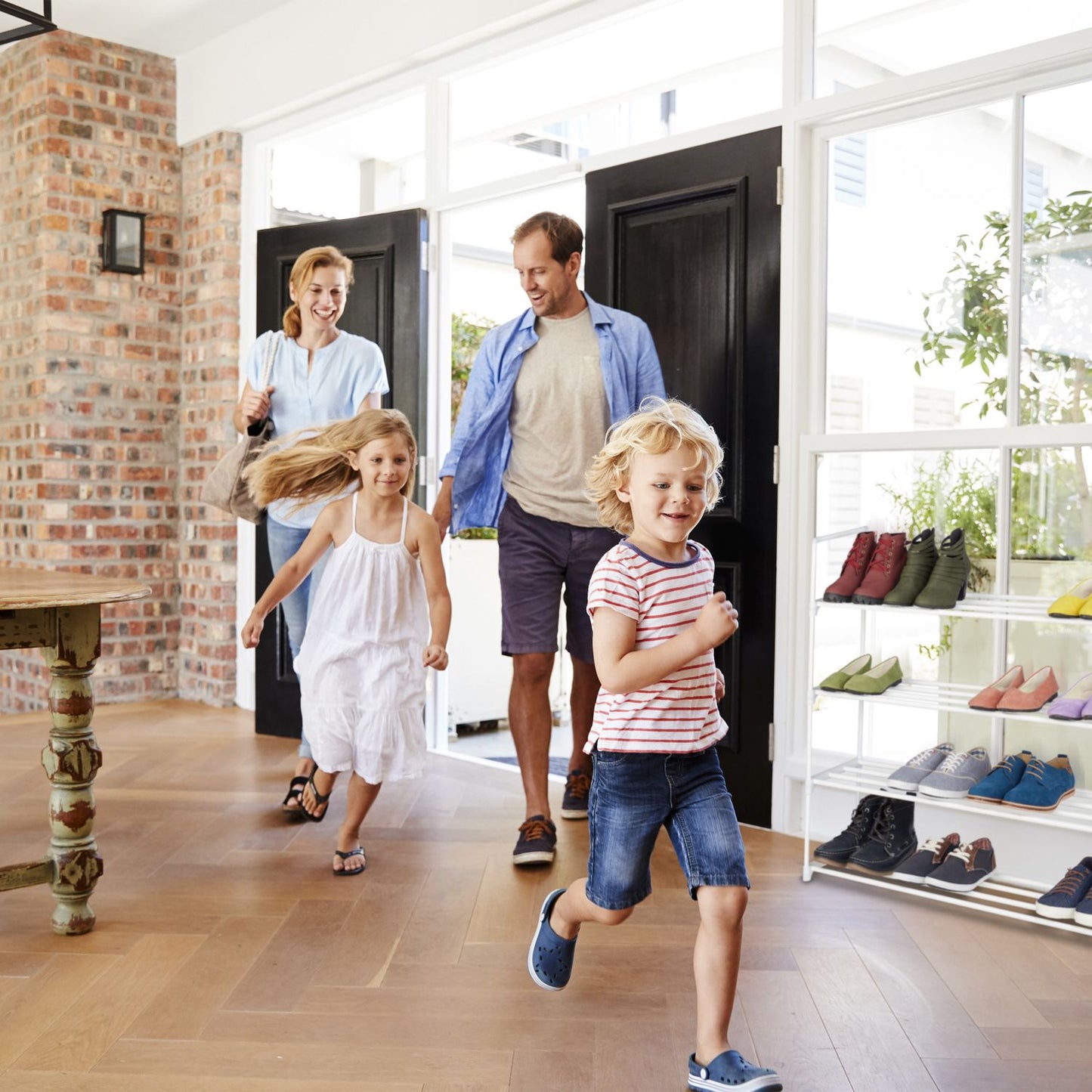 Shoe shelf white, in metal