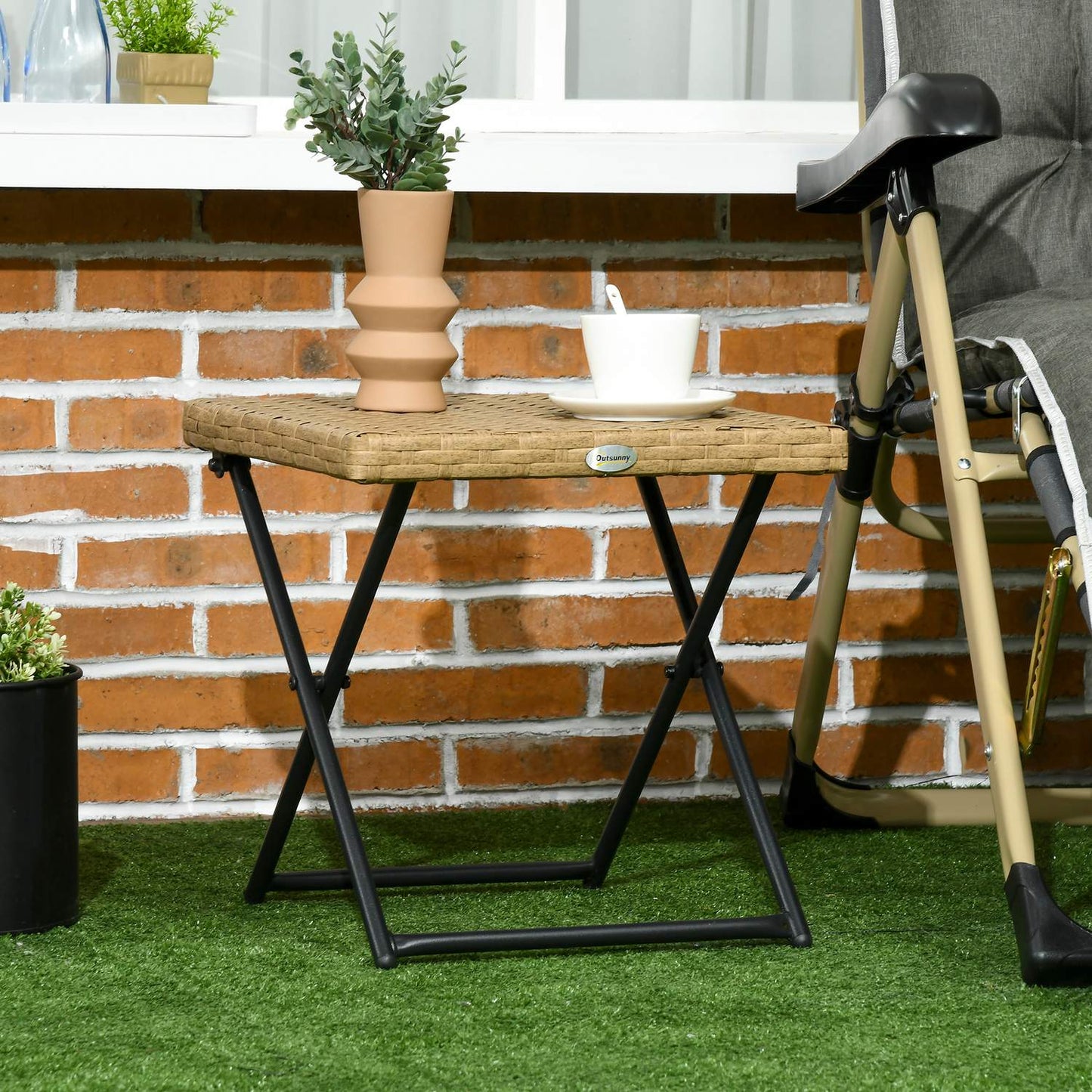 Folding garden side table in polyrattan, metal, 40x40x40cm