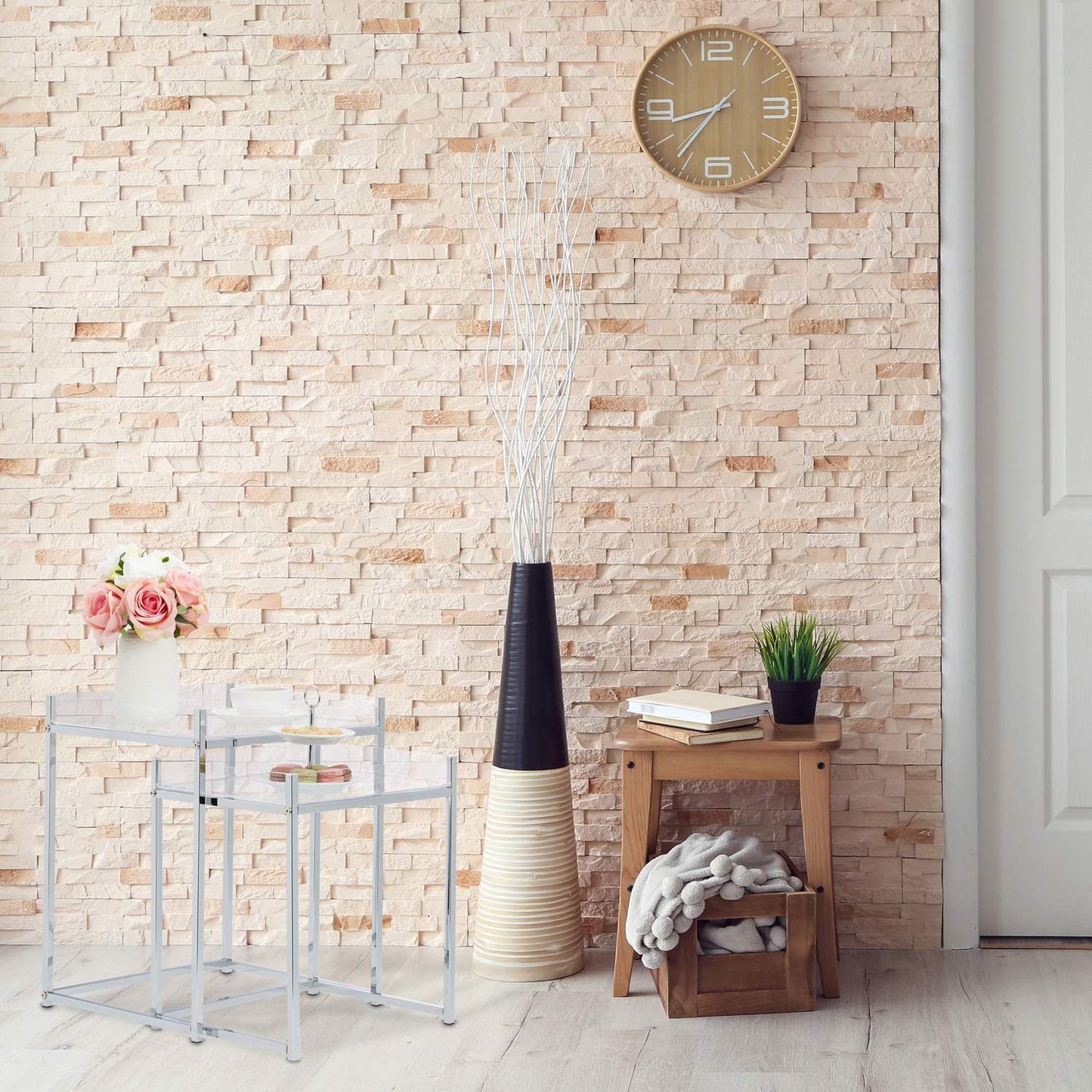 Side table in set of 2