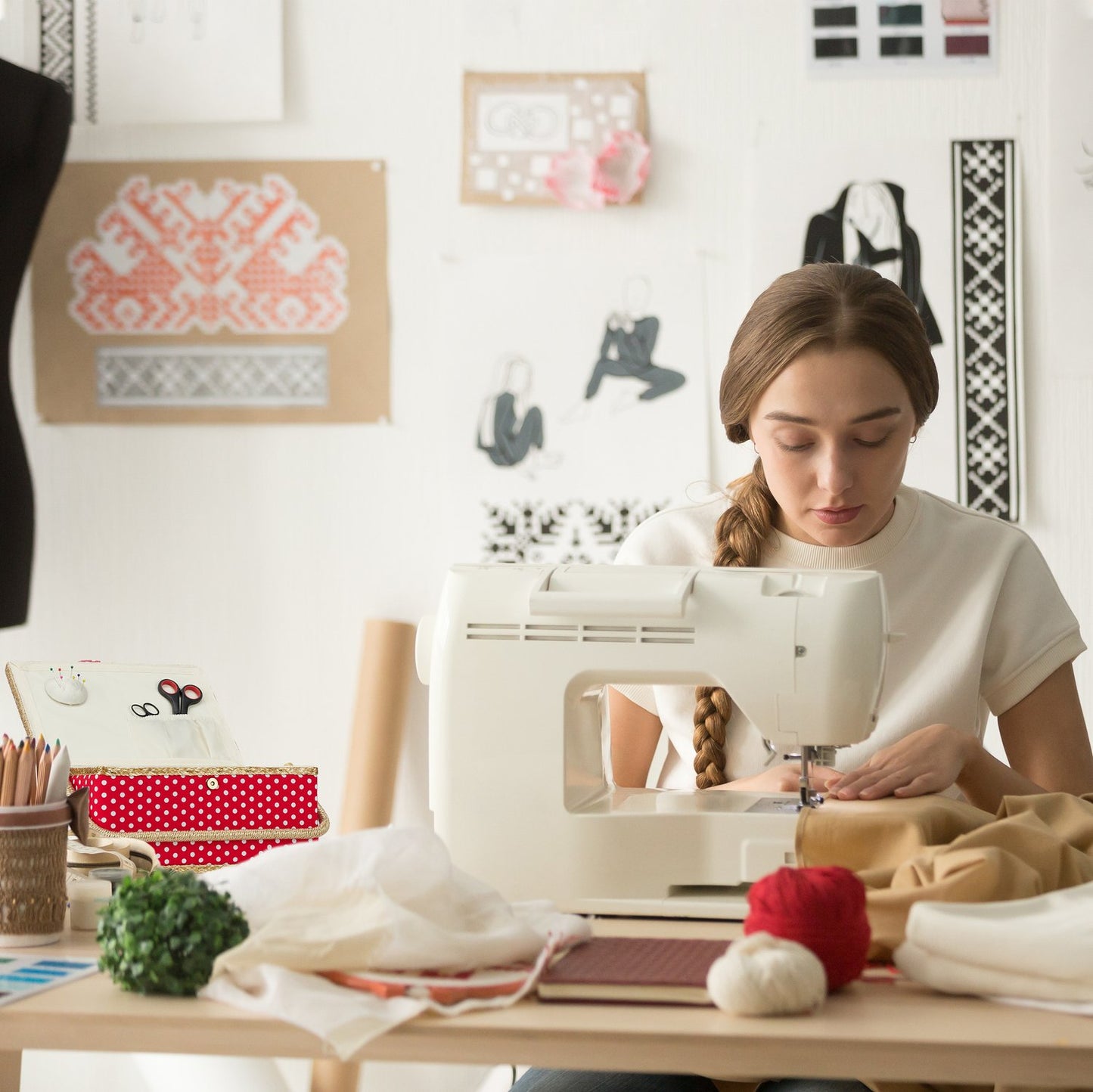 Sister box for fabric without content