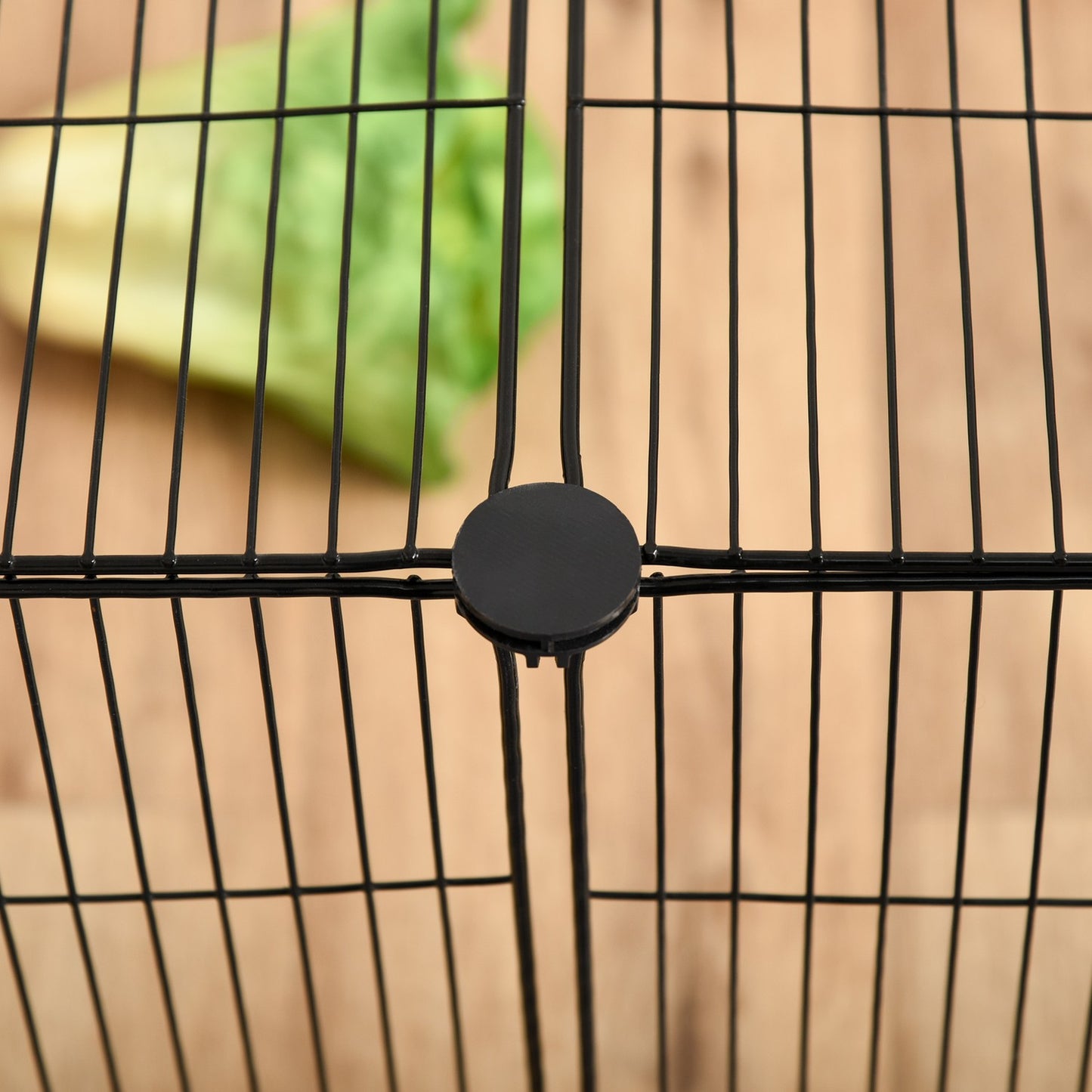 Outdoor small animal cage, metal with non-slip mat, 105x70x45 cm