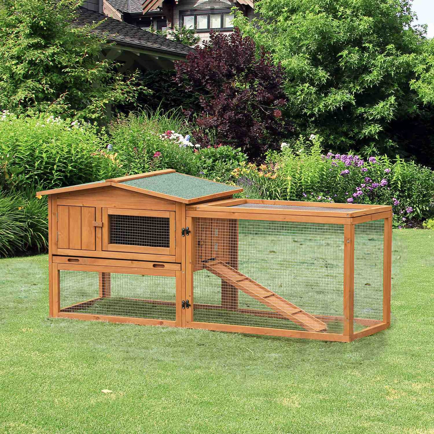 Small animal house, spruce wood, with roof & tray, 156x58x68 cm