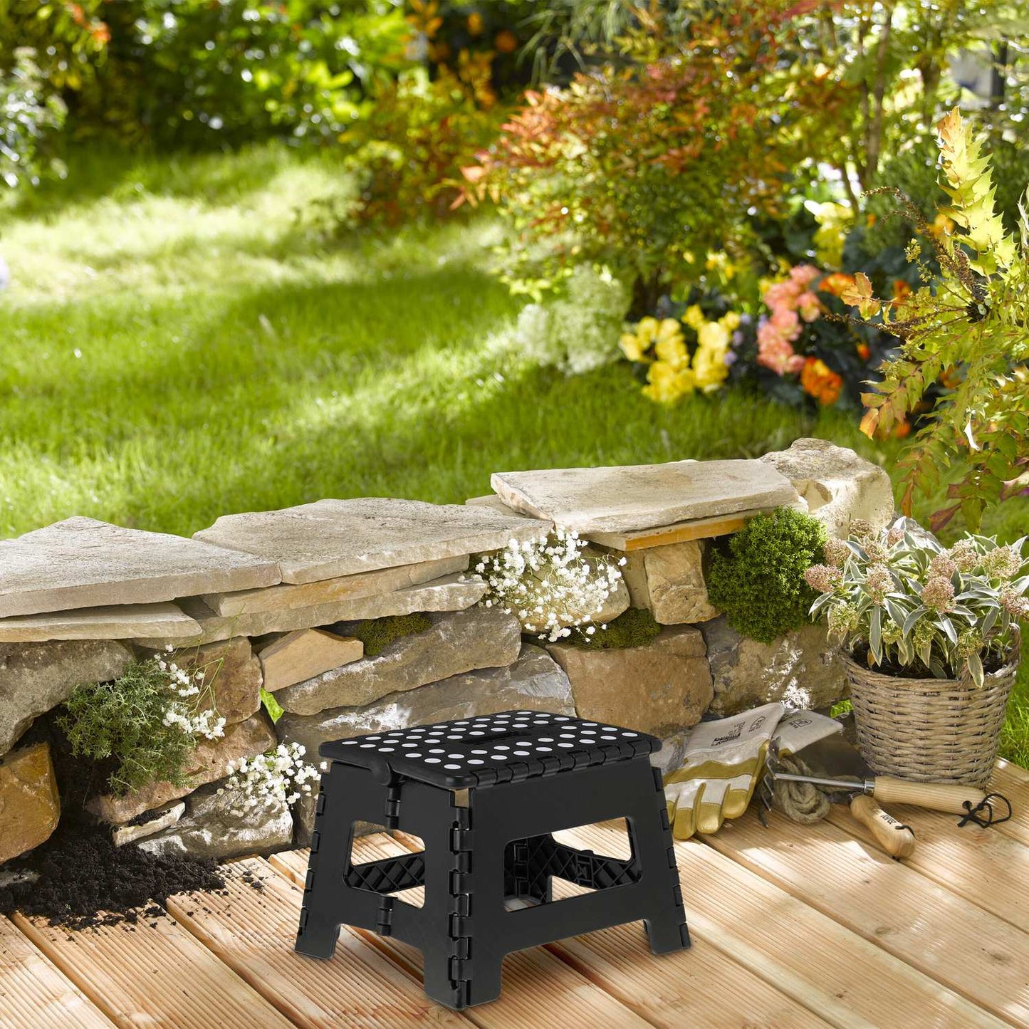Small folding stool