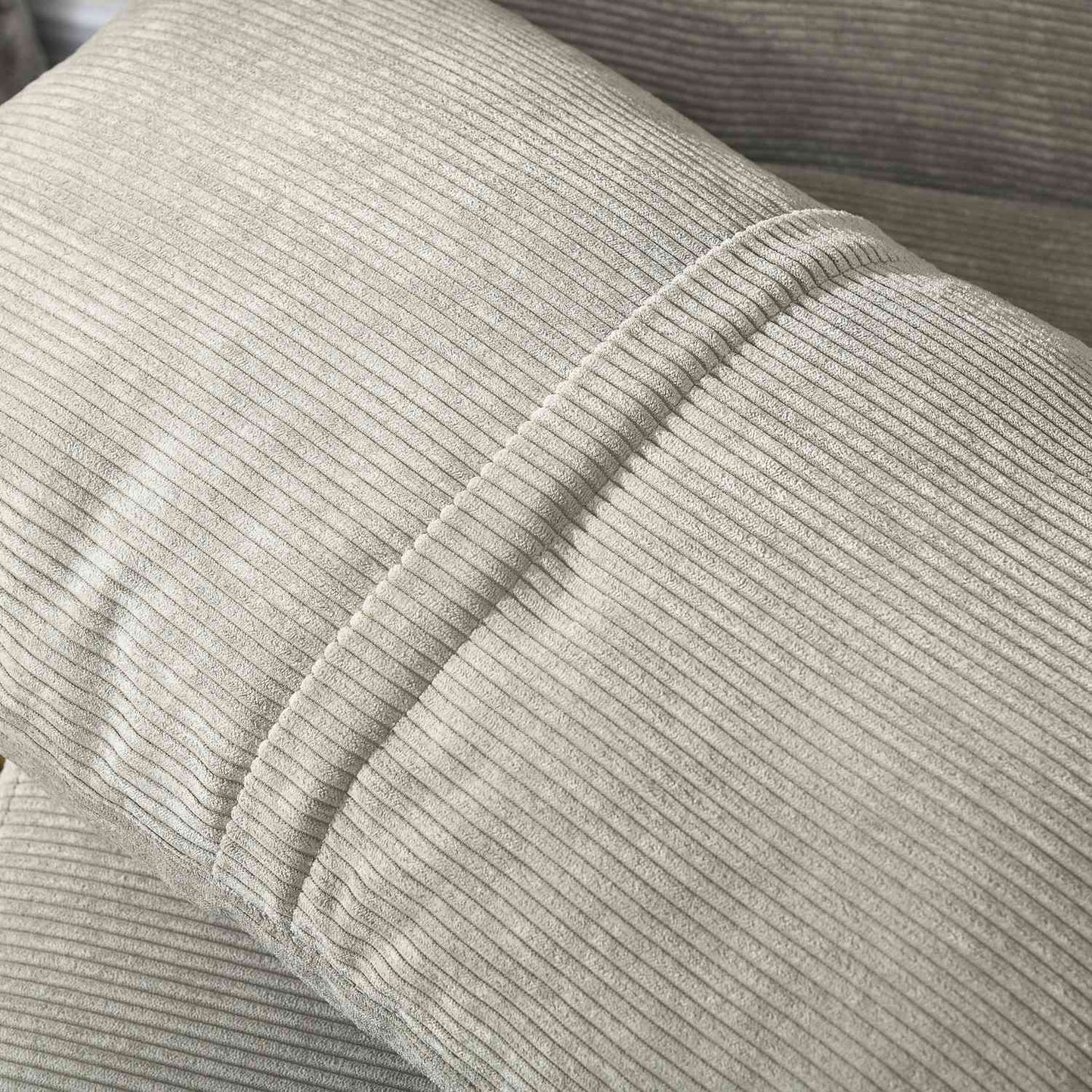 Gray velvet sofa bed with adjustable backrest, 141cm