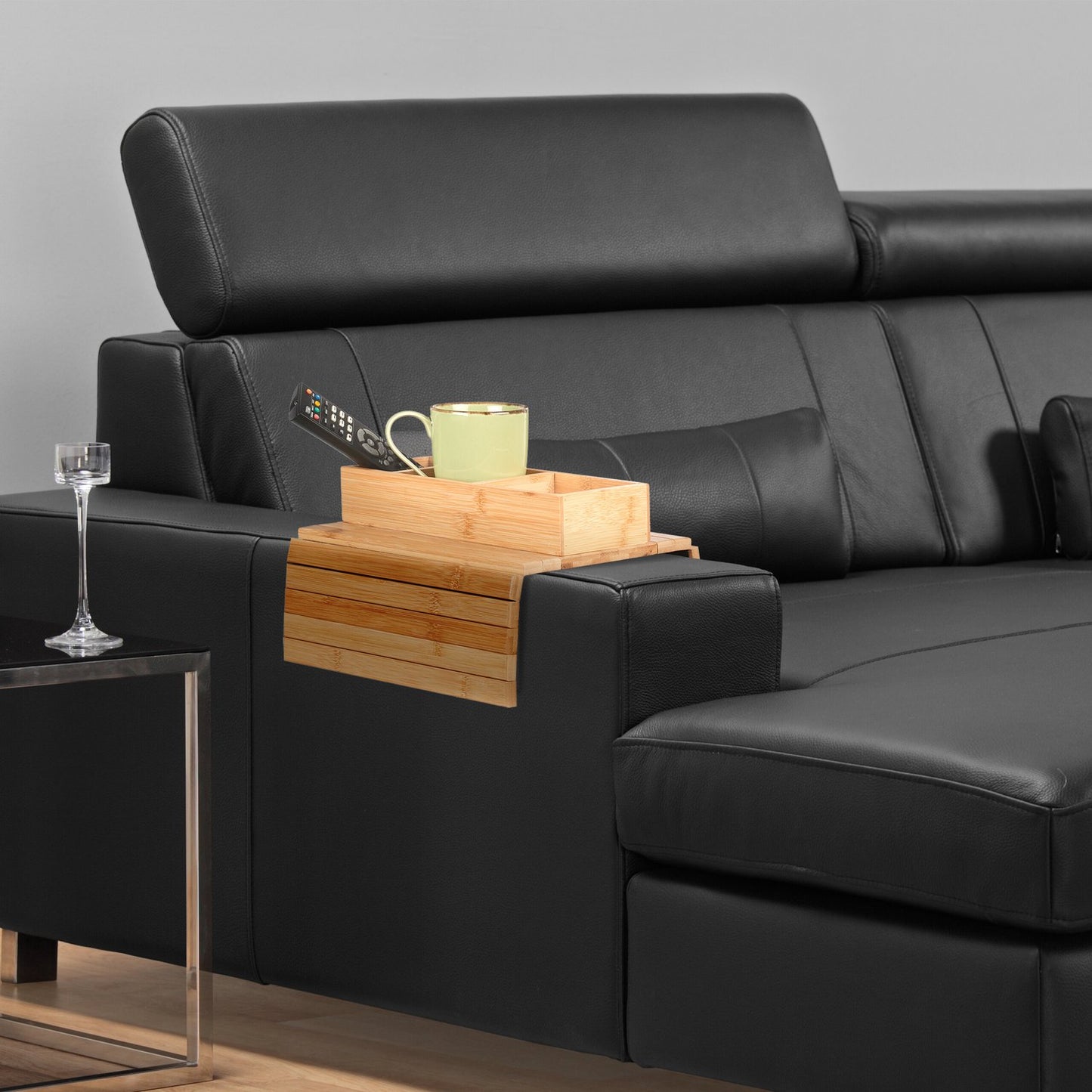 Sofa tray in bamboo with 3 compartments
