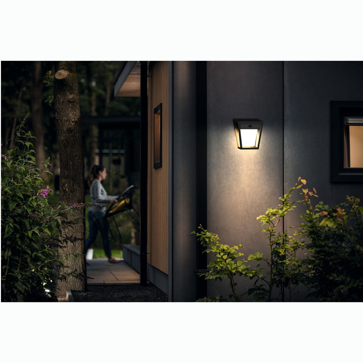 Solar LED Wall Light, Dual Brightness, Black, IP44