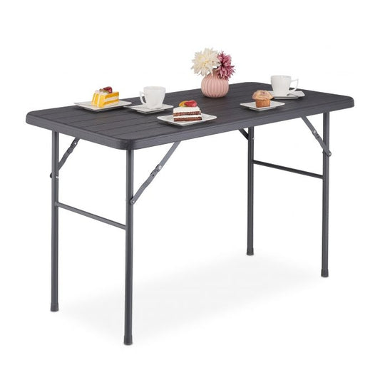 Square garden table in wood look