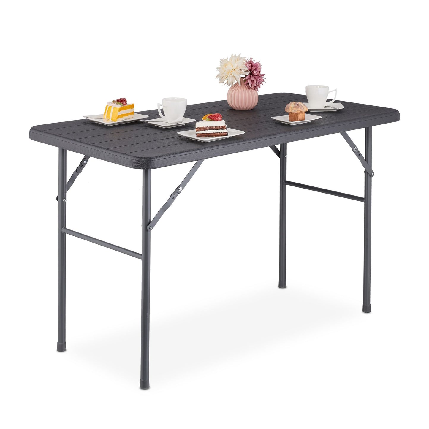 Square garden table in wood look