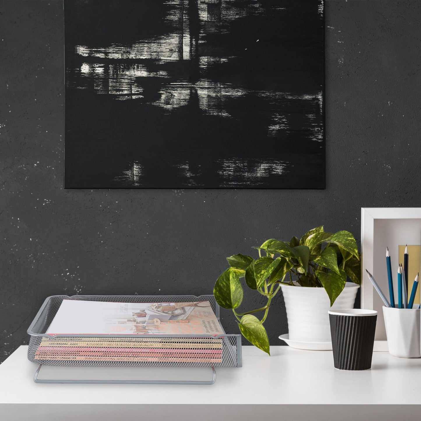 Stackable metal document tray