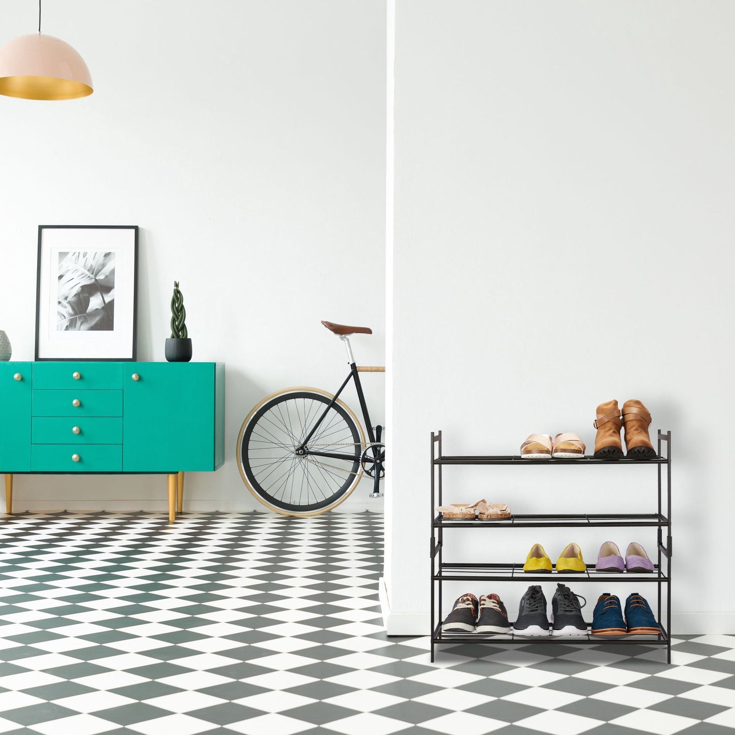 Stackable shoe shelf in metal