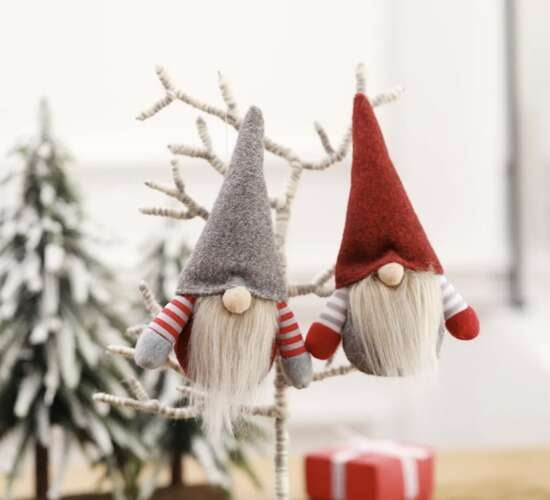 Standing gnome - set of 2 pcs. S17238