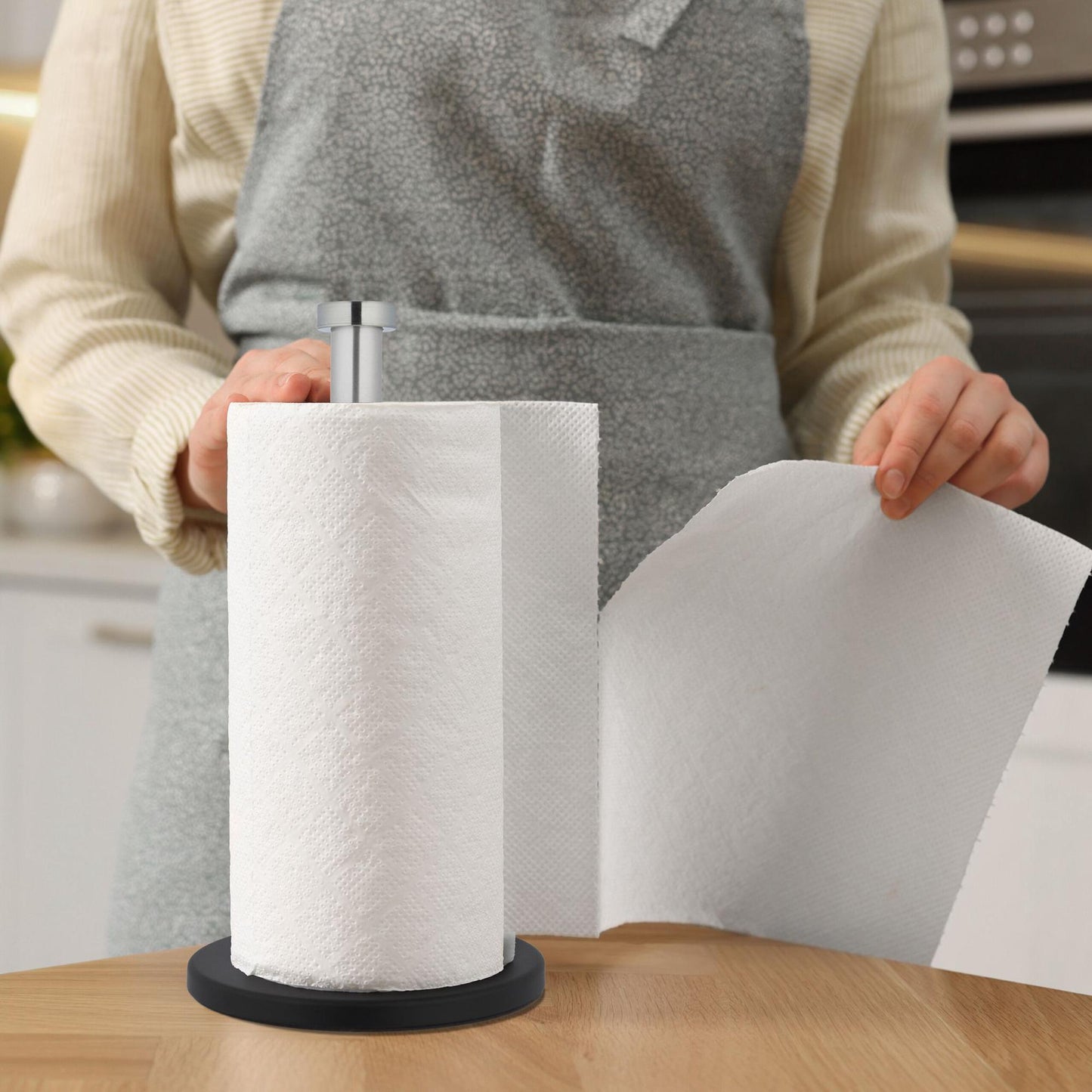 Standing holder for household paper