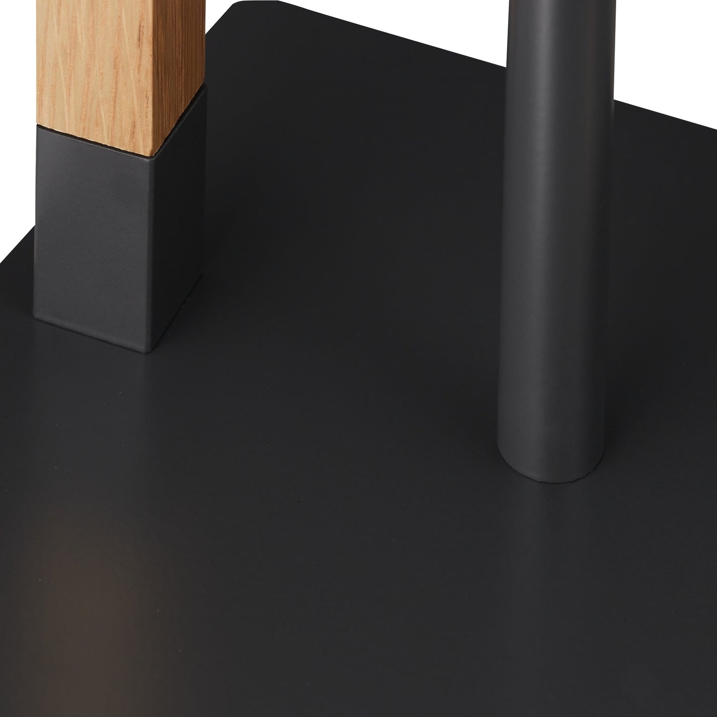 Standing toilet paper holder