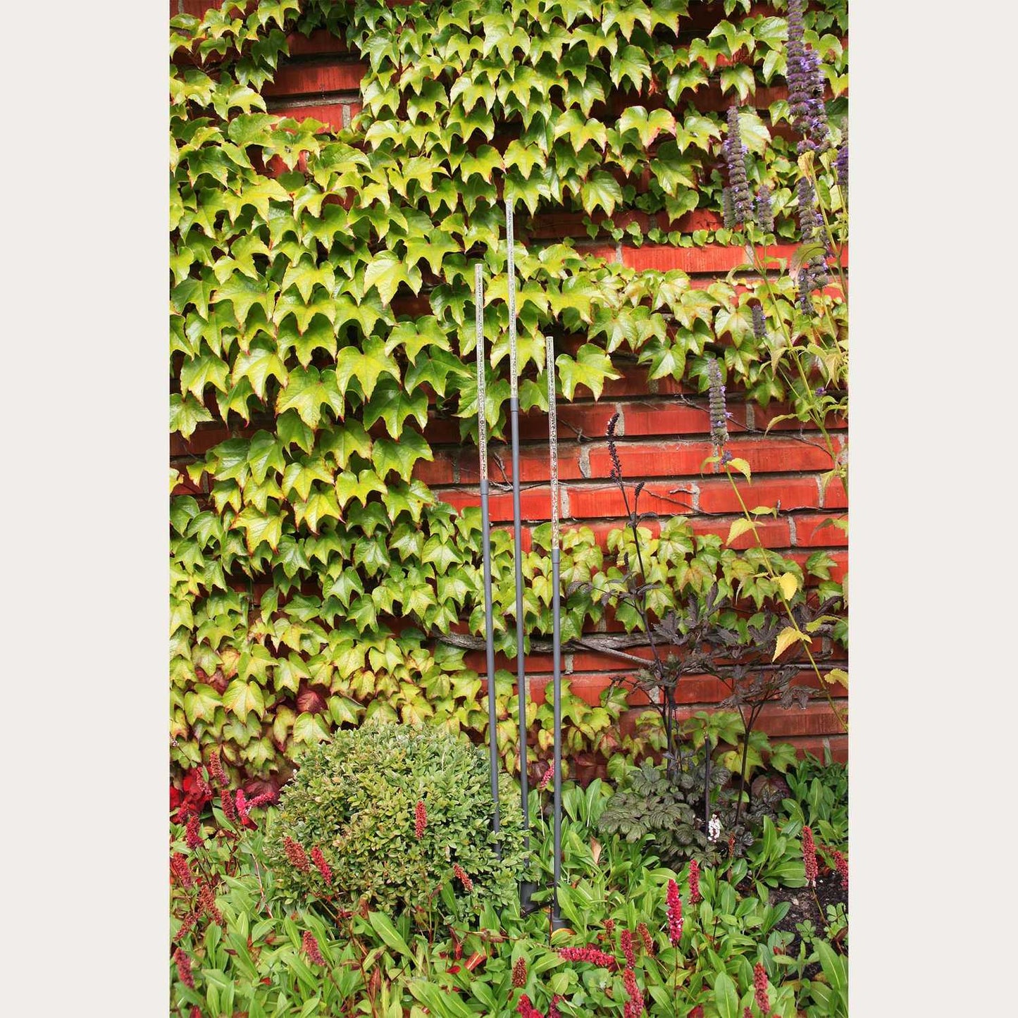 Stix Three narrow design light beams
