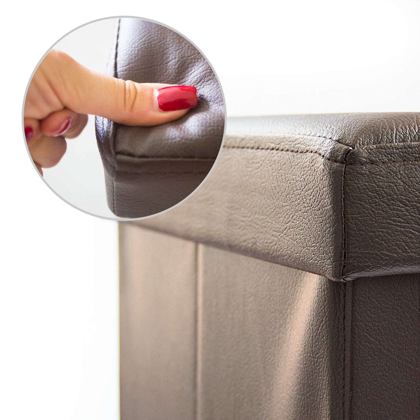 Stool for dog boxes