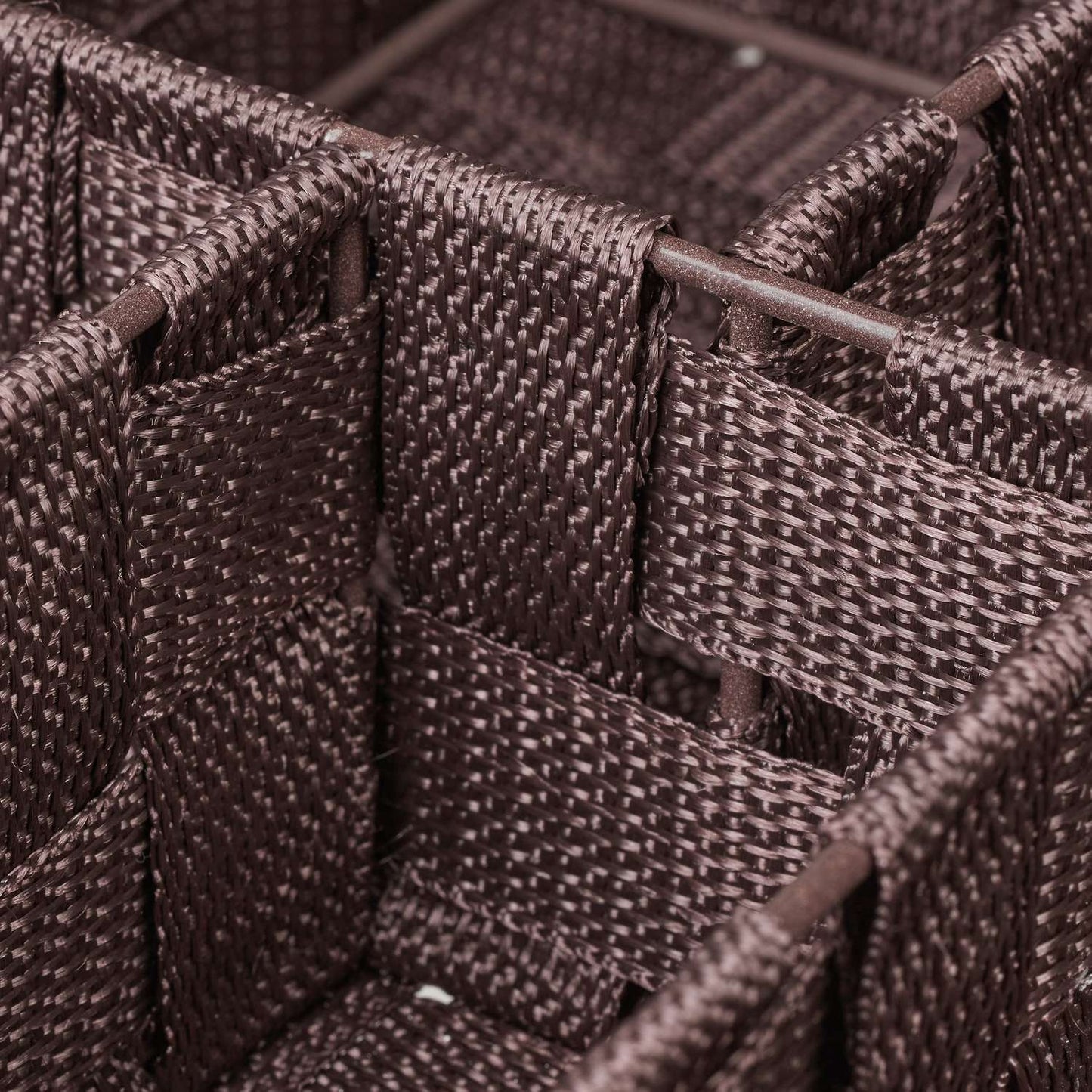 Storage basket with 5 compartments