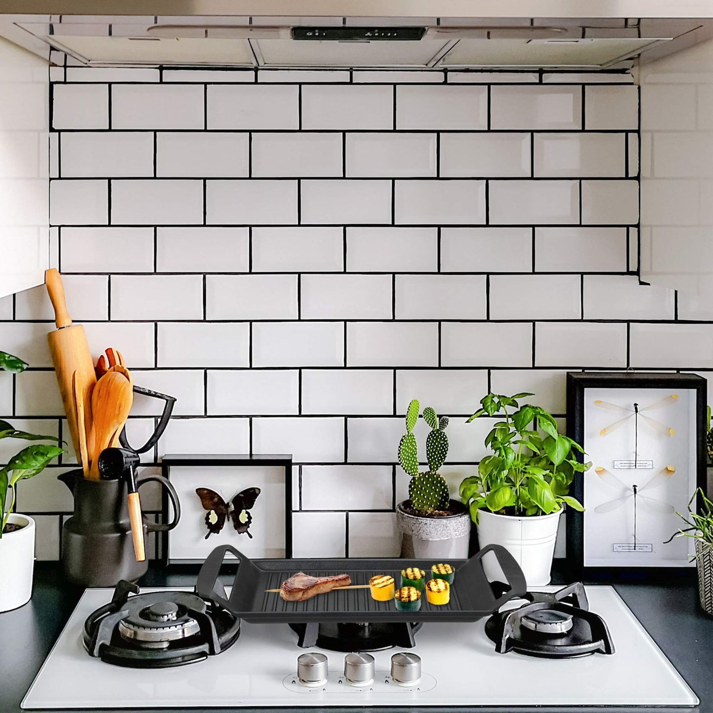 Stove with grill plate