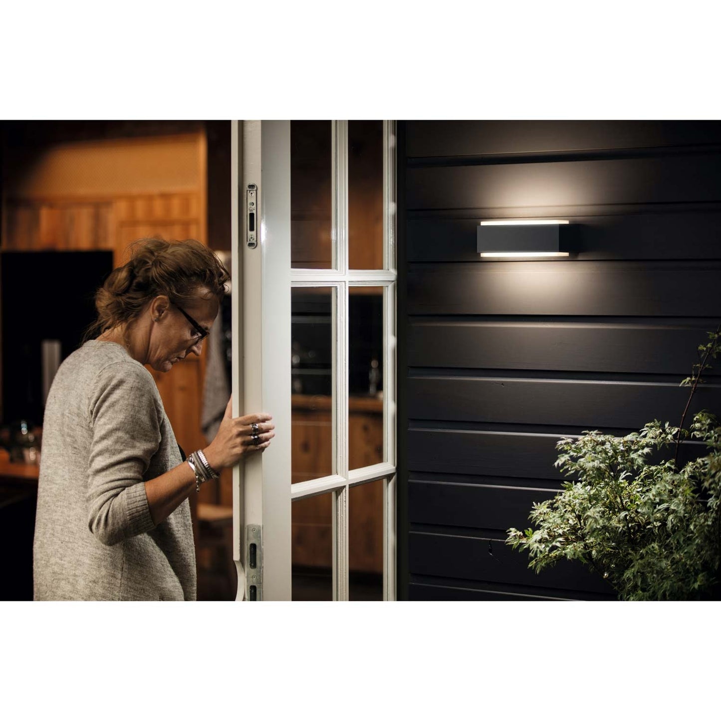 Stratosphere Wall Lamp Ultra Efficient LED 3.8W 800lm Anthracite
