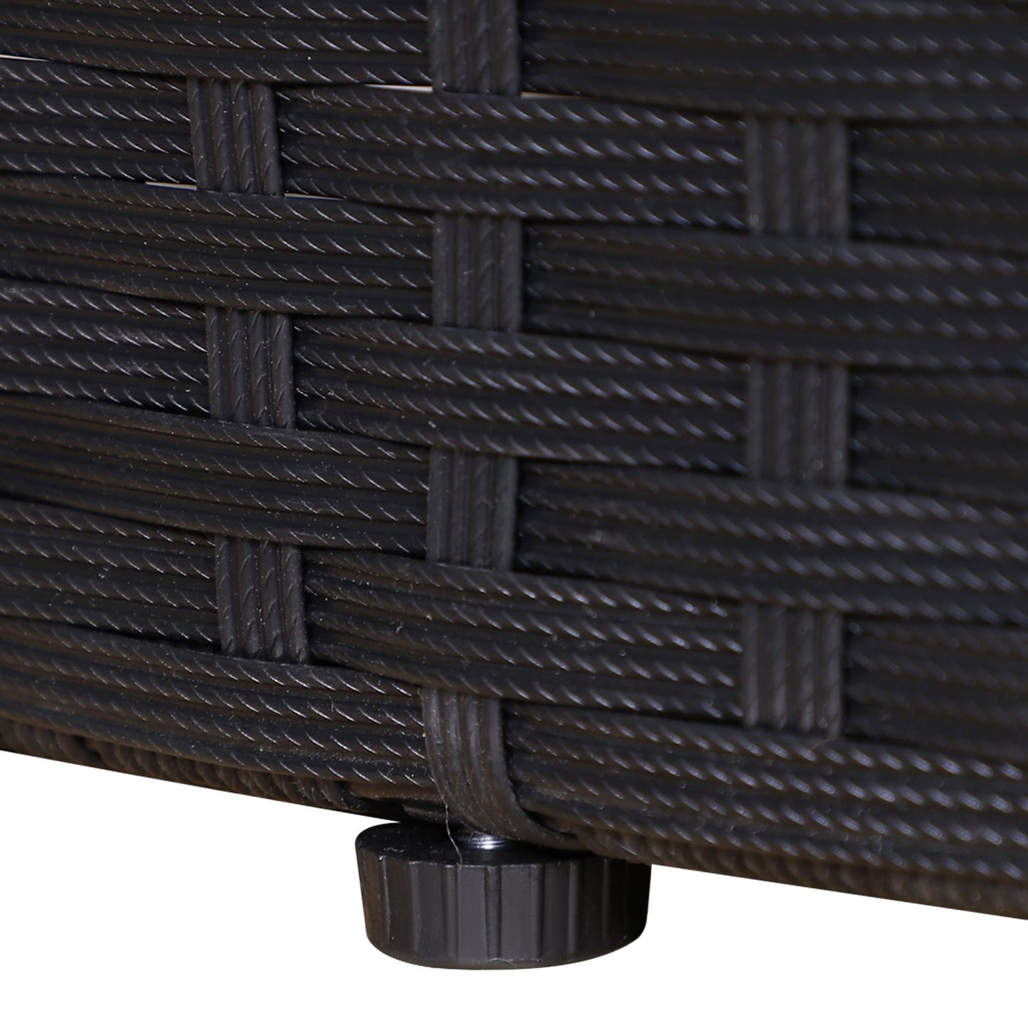 Seat set in rattan with sunshade, cushions and table